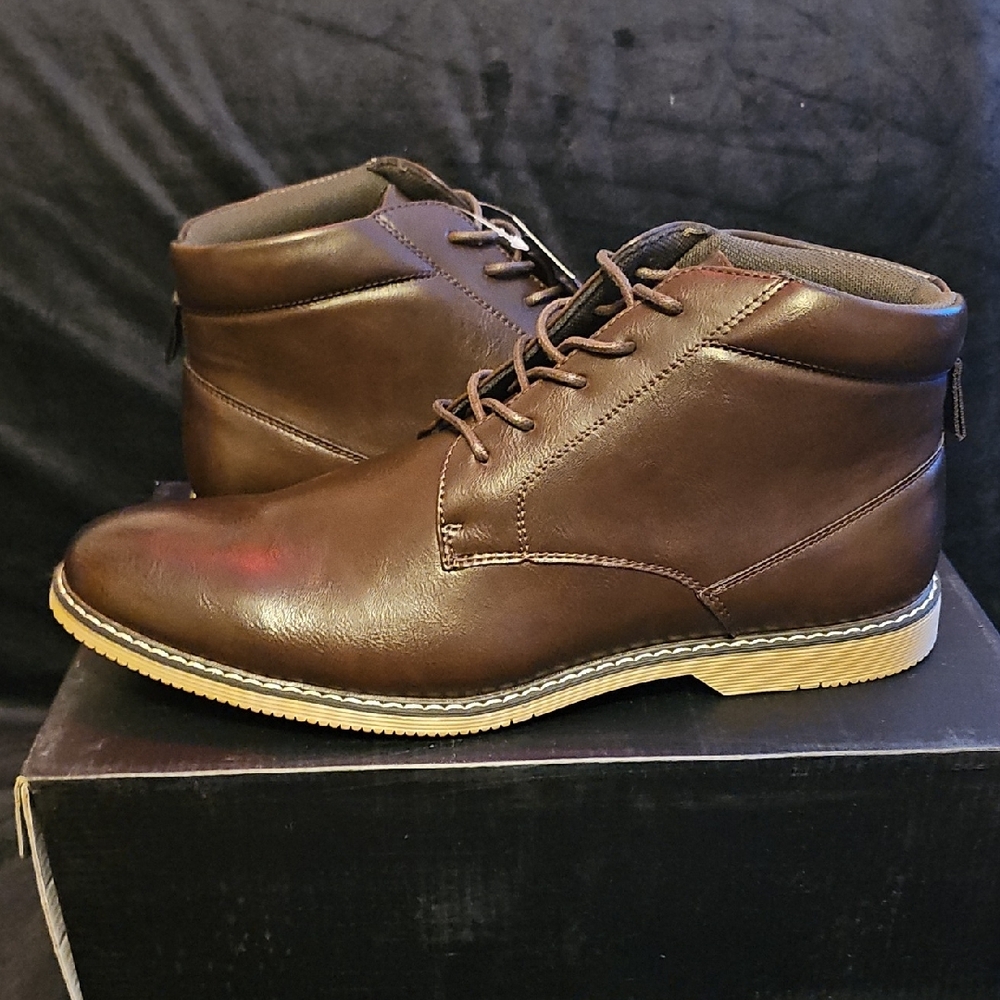 *Brand New* London Fog Men's Chukka Boots in Rich Brown - Picture 6 of 8